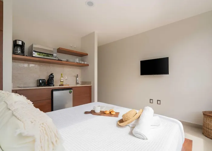 Apartment Phimai & Infinity Pool, Fast Wifi, Nespresso & Netflix Tulum