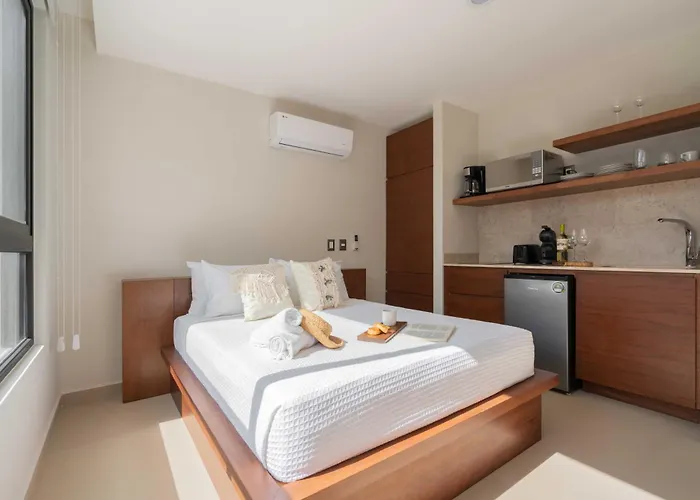 Phimai & Infinity Pool, Fast Wifi, Nespresso & Netflix * Tulum